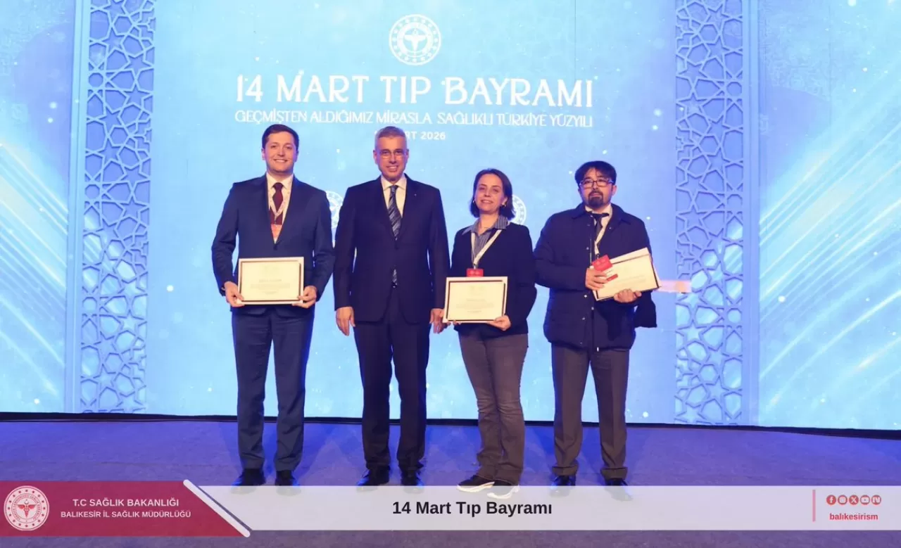 Balıkesir'de Sağlık Çalışanları Tıp Bayramı'nda İftarda Buluştu