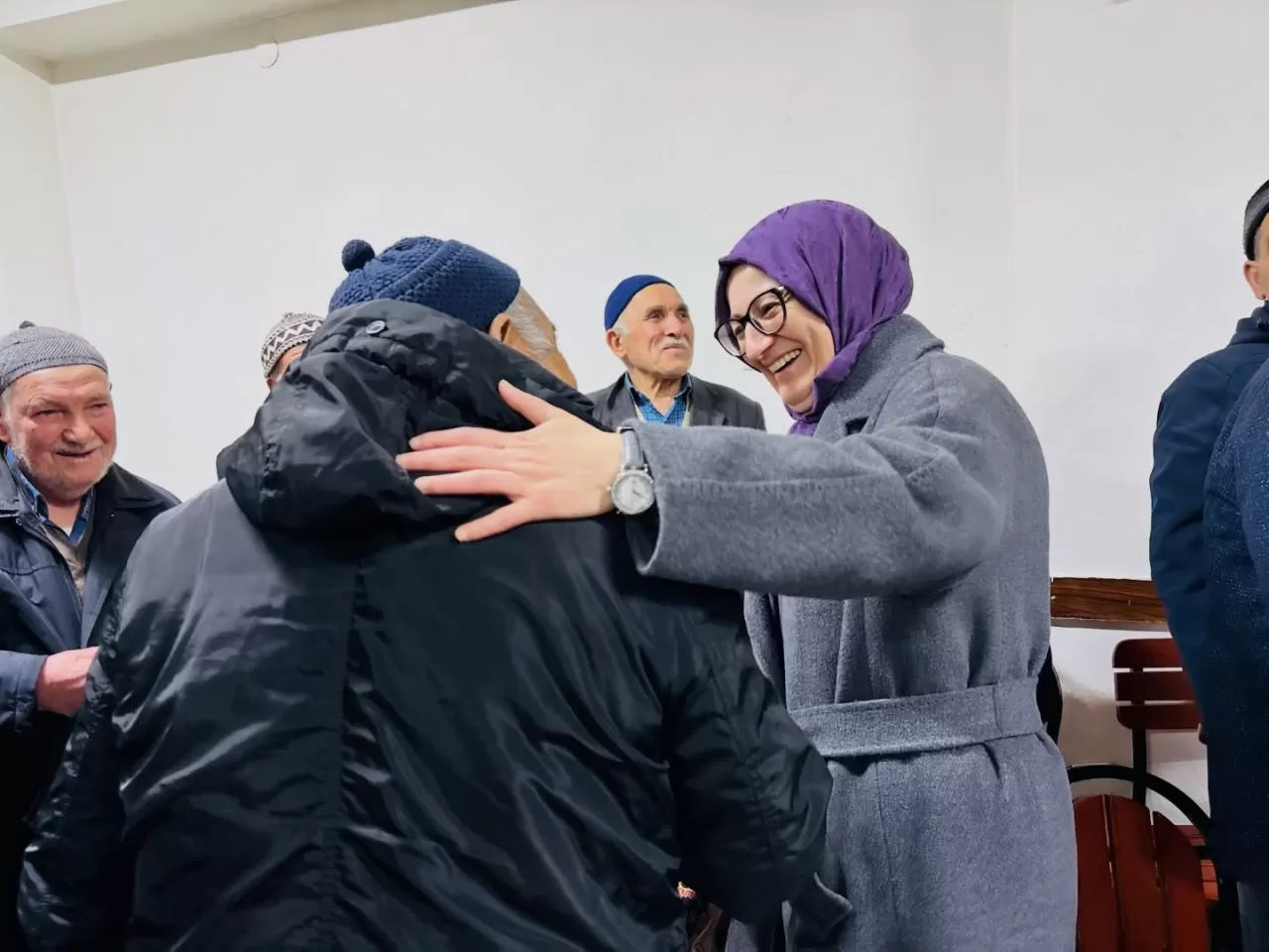 Balıkesir'de Ramazan Bereketi: Depremde Umre Birikimini Bağışlayan Vatandaşın Fedakarlığı Göz Doldurdu