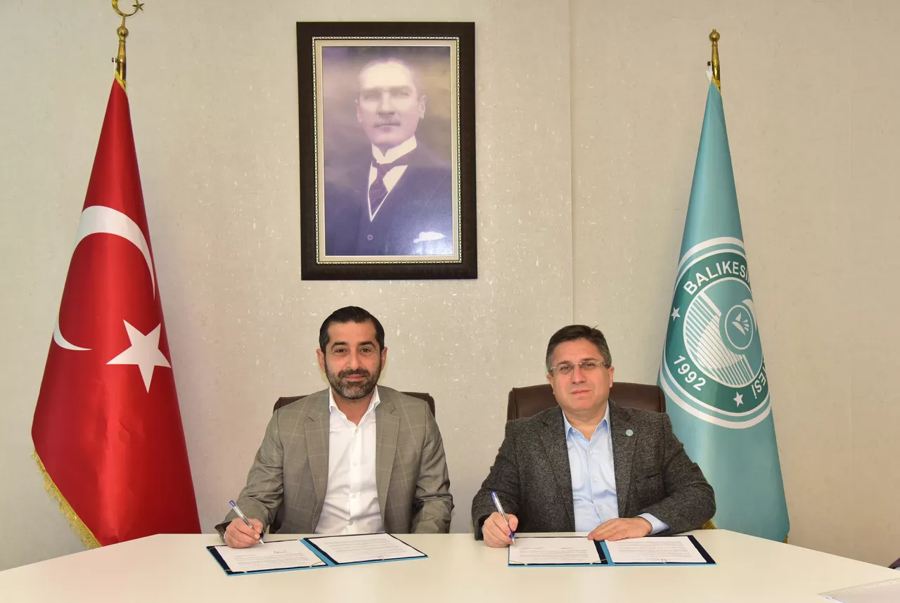 Balıkesir Üniversitesi ile Vardar Beton Arasında Mesleki Eğitim İş Birliği Protokolü İmzalandı