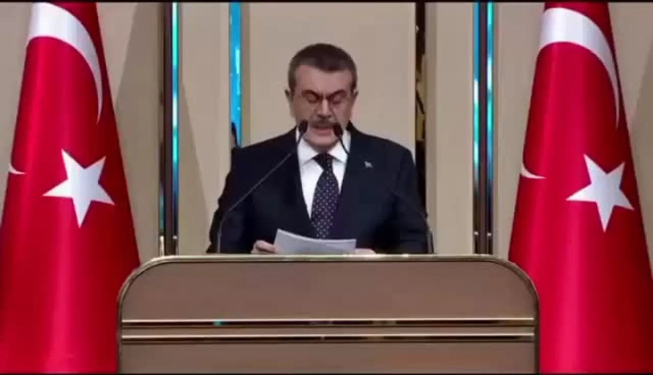 Edremit'te Eğitim Camiası İftarda Buluştu, Bakan Tekin'den Çanakkale Mesajı