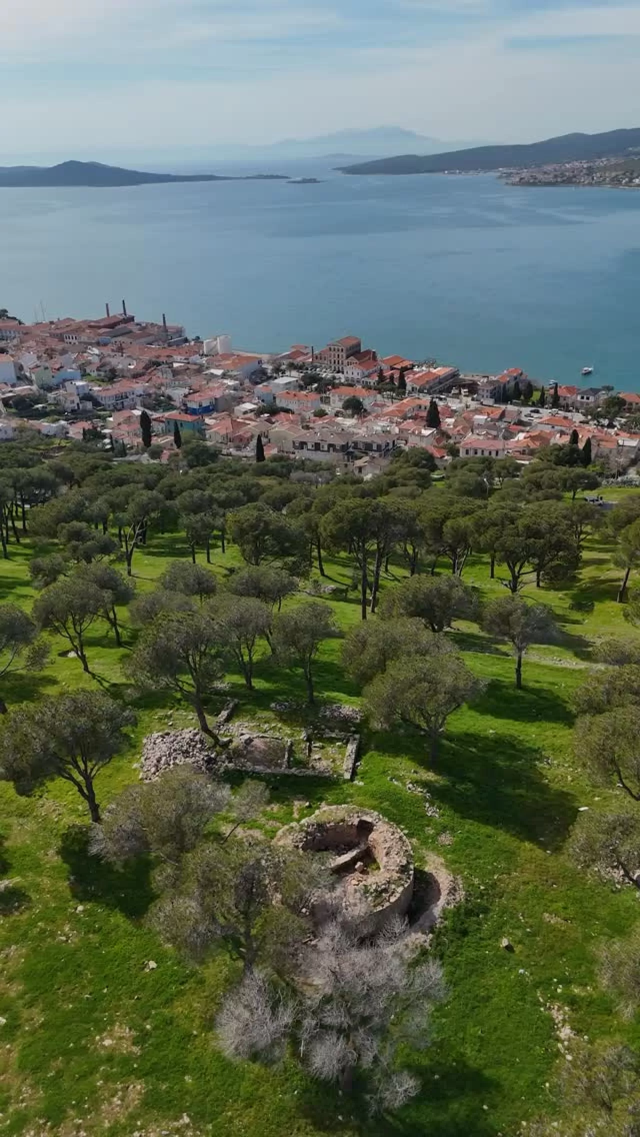 Ayvalık Belediyesi'nden Haftanın İlk Gününe Özel İyi Dilek Mesajı