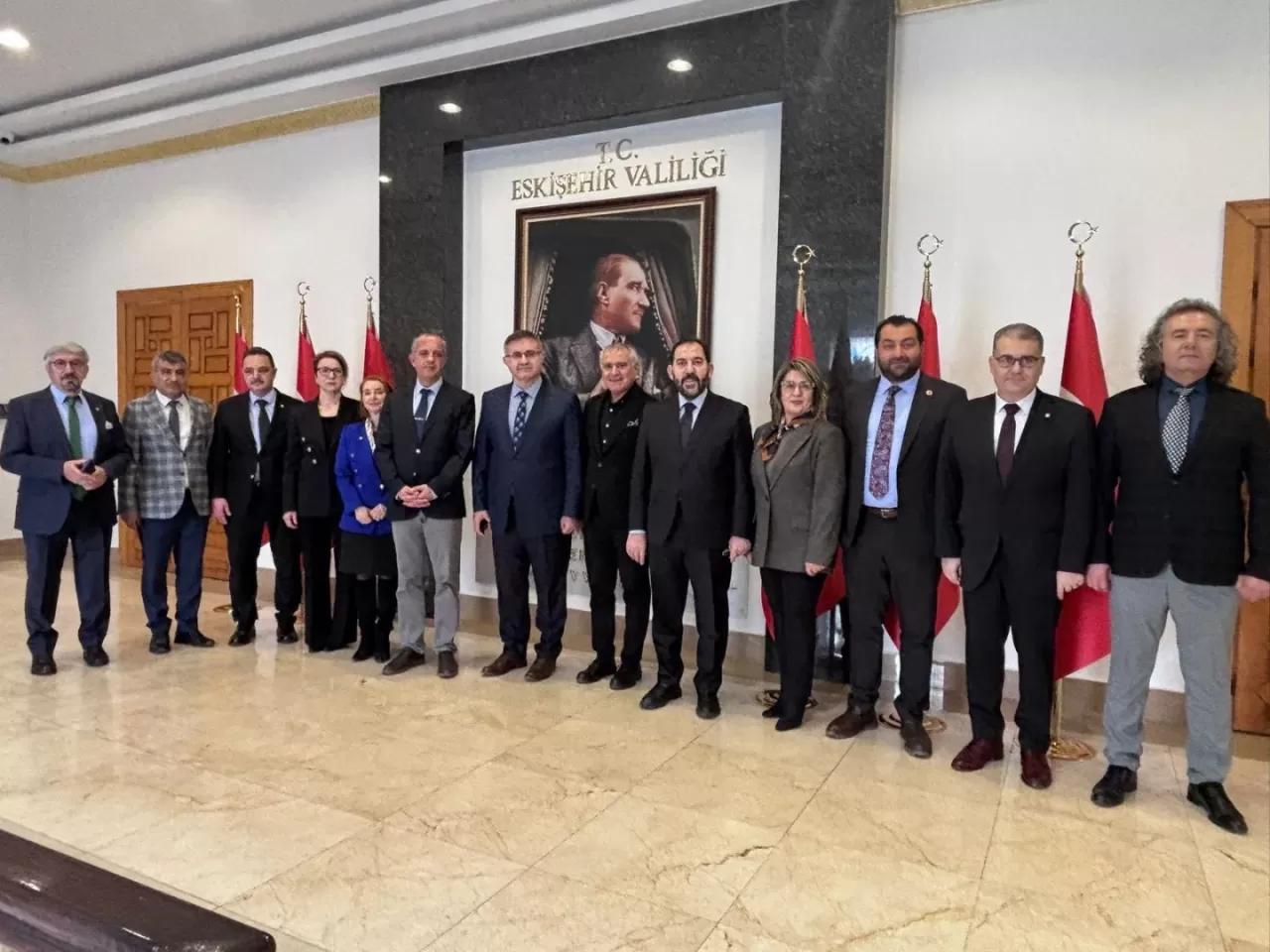 Balıkesir Kent Konseyi, Eskişehir'de Vali Vekili Keleş'i Ziyaret Etti
