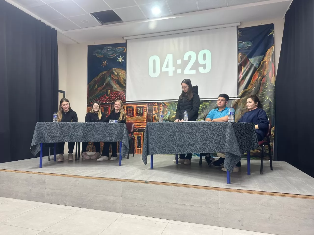 Sındırgı'da Liseler Arası İklim Münazaraları İlçe Finali Gerçekleştirildi