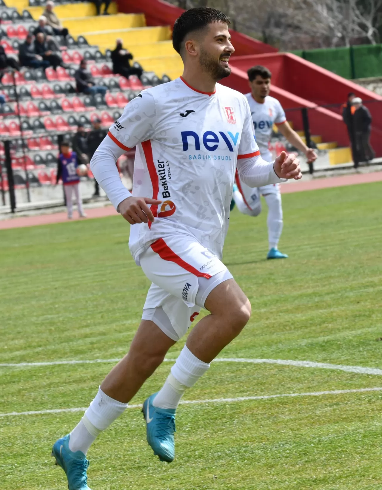 Balıkesirspor, Uşakspor'u 2-0 Mağlup Etti