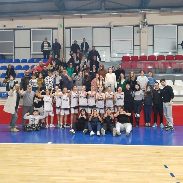 Havran'ın Kızları U14 Basketbolda Zaferle Yürüyor