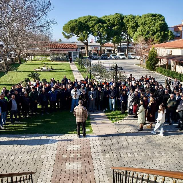 Gömeç Belediyesi Çalışanlarına Yıl Sonu Teşekkür Mesajı