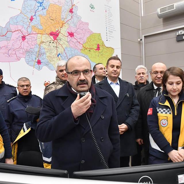 Vali Ustaoğlu'ndan Yeni Yıl Mesai Ziyareti