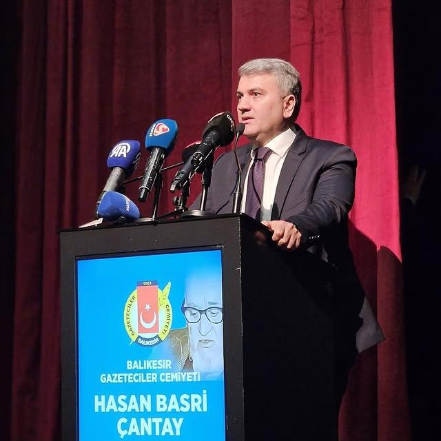 Balıkesir'de Gazeteciler Ödüllendirildi