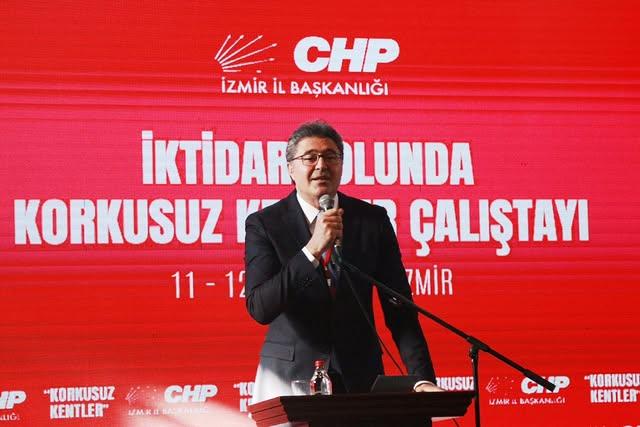 CHP'nin İzmir'deki Çalıştayında Halkçı Belediyelerle Refah Vurgusu