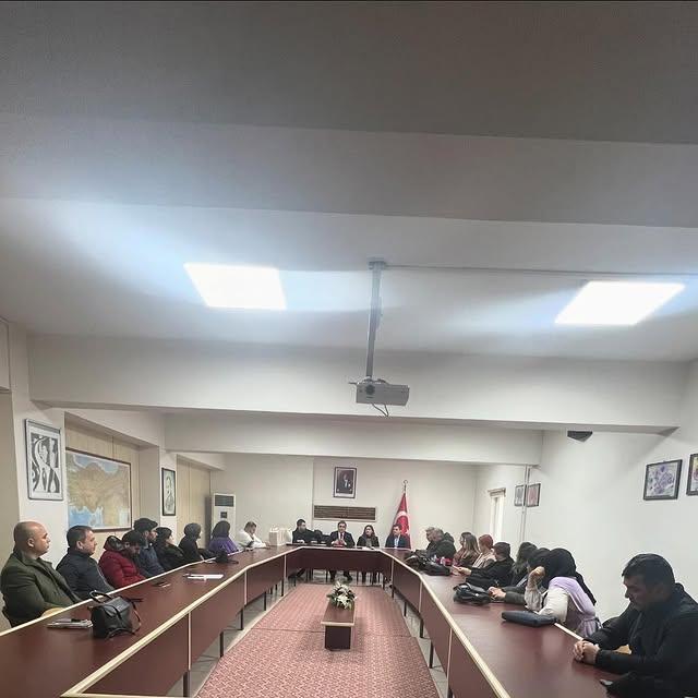 Rehber Öğretmenlere Danışmanlık Eğitimi ve Ödül Töreni