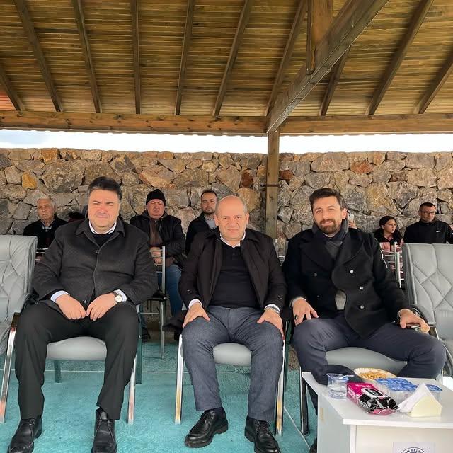 Edremit Ticaret Odası Heyeti, Havran'da Geleneksel Folklorik Deve Gösterisine Katıldı