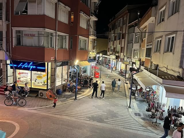 Gönen Şehir Parkı LED Aydınlatma Çalışmalarıyla Işıklandırıldı