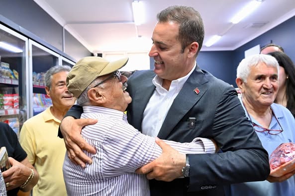 Balıkesir'de Gömeç Halk Market Açıldı: Vatandaşa Destek