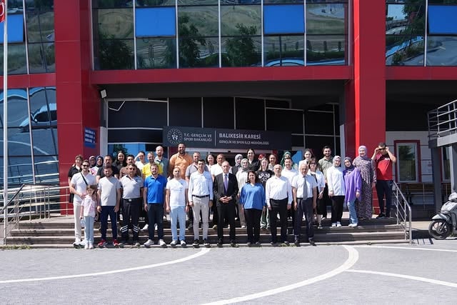 Gençlik ve Spor İl Müdürü Adem Özalp Bayram Kutlaması Yaptı