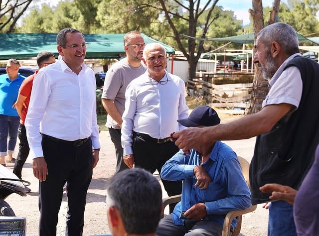 Ayvalık'ta Kurban Bayramı Hazırlıkları: Başkan Ergin Esnafları Ziyaret Etti