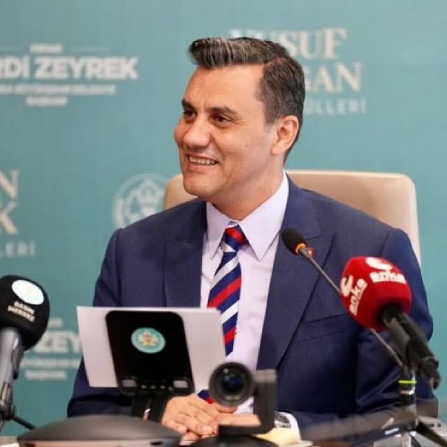 Manisa Büyükşehir Belediye Başkanı Ferdi Zeyrek Ağır Yaralandı