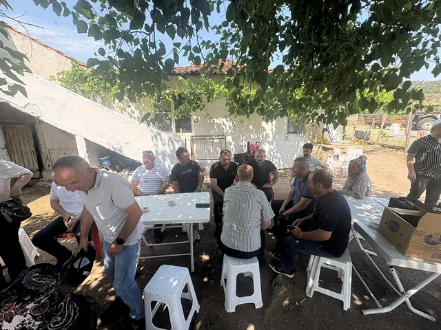 Kepsut Belediyesi Başkan Yardımcısı Uygur, Sünnet Törenine Katıldı