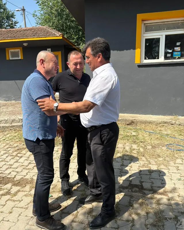 Kepsut Belediyesi Başkan Vekili Kızmaz, Armutlu Mahallesi'nde Sünnet Törenine Katıldı