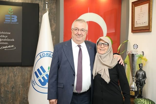 Edremit Belediyesi Bayram Mesajı Yayınladı