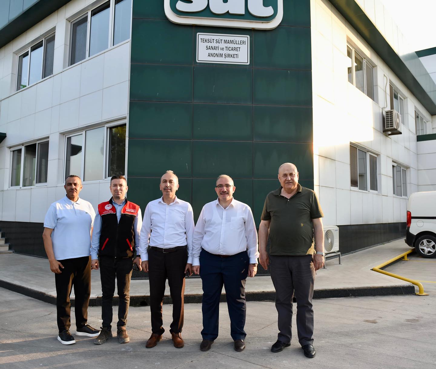 Balıkesir'de Süt Üretimi İşletmeleri Ziyaret Edildi