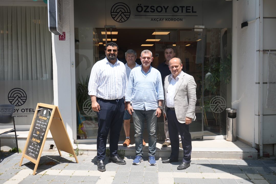 Edremit Ticaret Odası Başkanı Çetin, Özsoy Otel'i Ziyaret Etti
