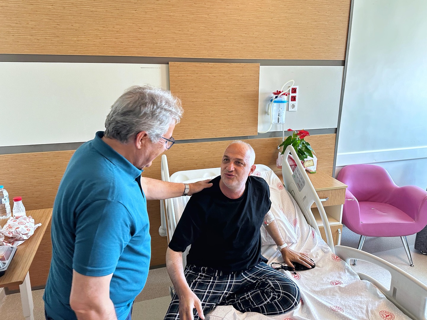 Bandırma Belediyesi'nden Murat Karakoyun'a Geçmiş Olsun Ziyareti