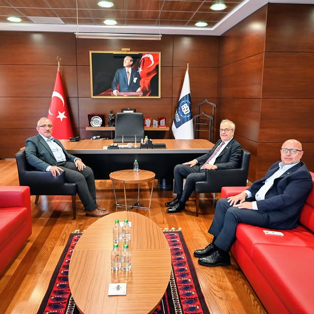 Balıkesir Vali Yardımcısı Karaman, Balıkesir Sanayi Odası'nı Ziyaret Etti