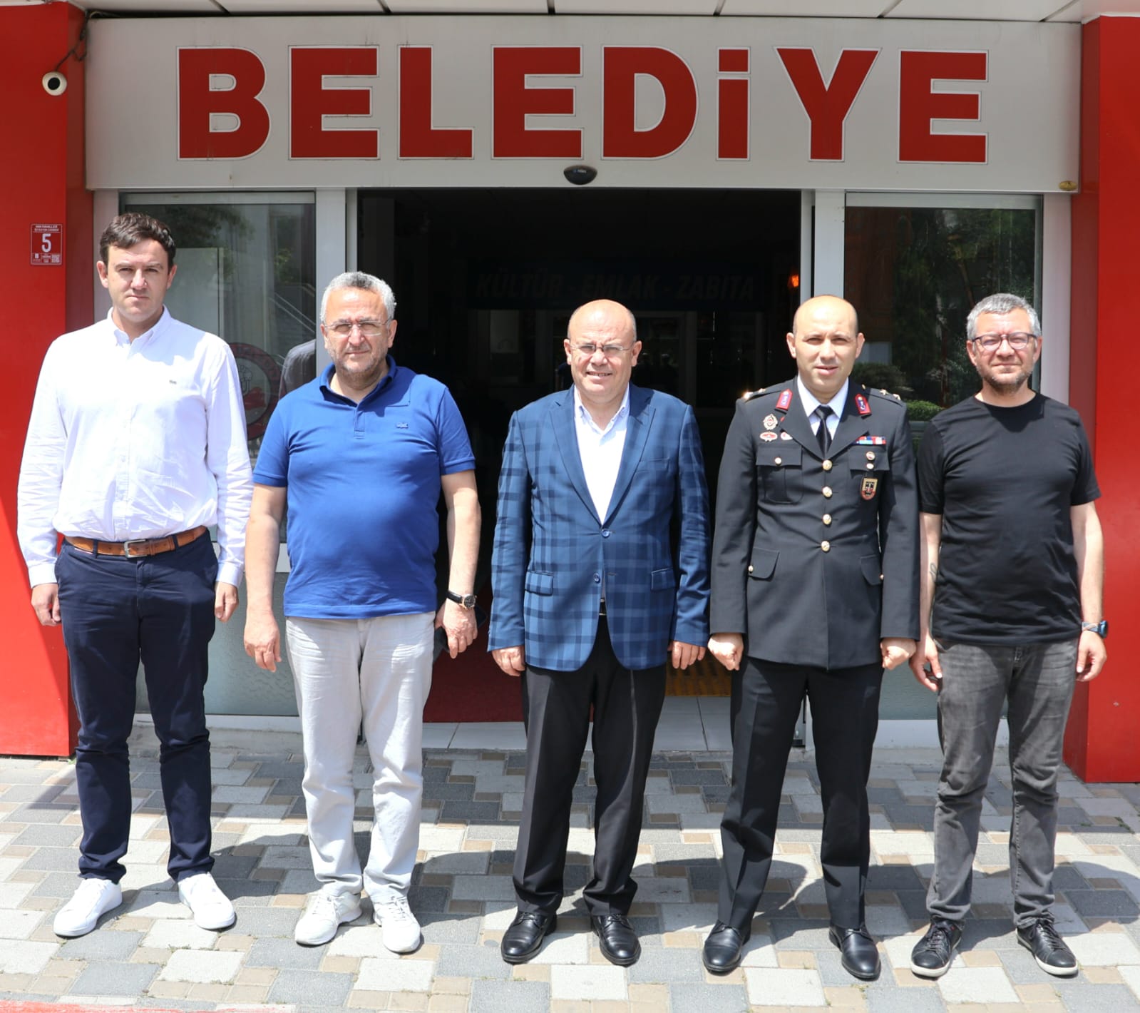 Susurluk'ta Görev Değişimi: Kaymakam Köken ve Komutan Kurt Veda Etti