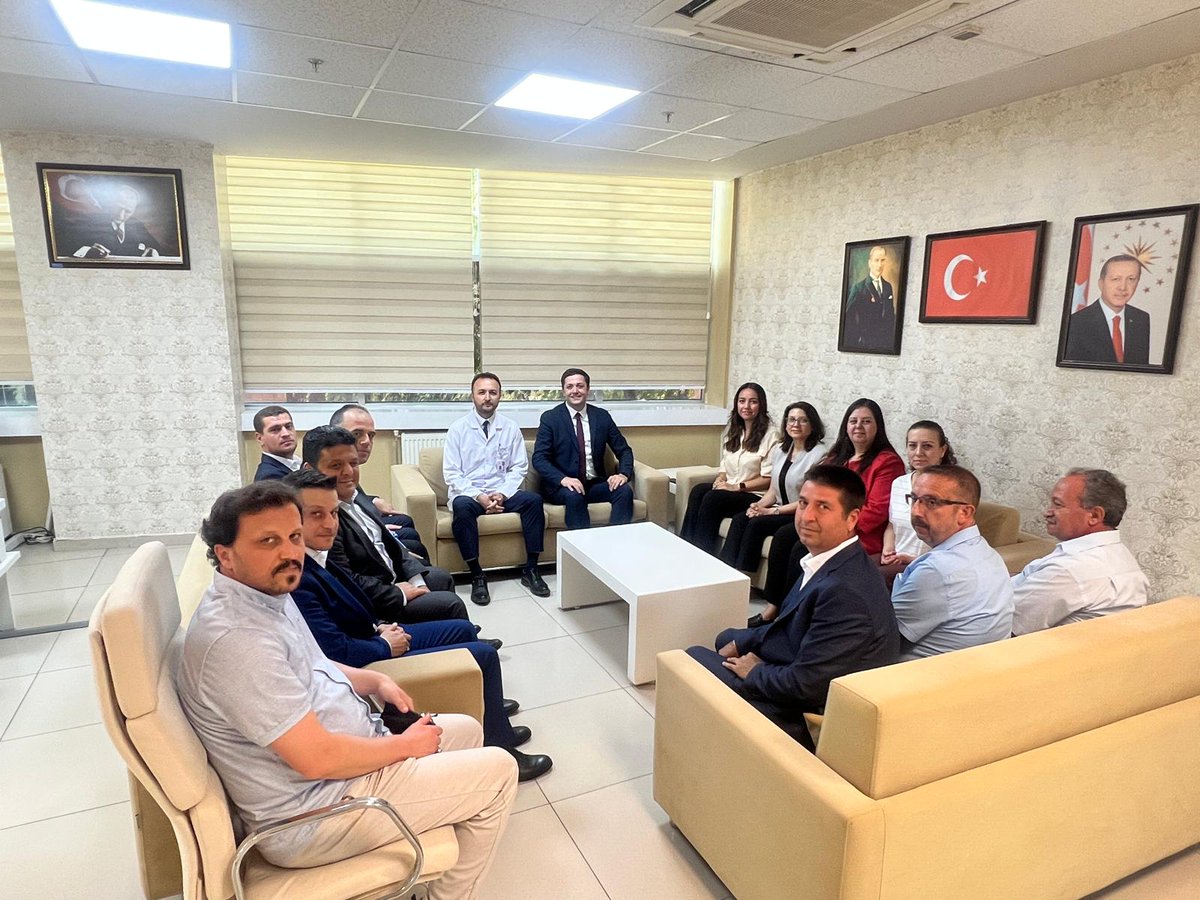 Balıkesir Atatürk Şehir Hastanesi Heyeti, İl Sağlık Müdürü'nü Ziyaret Etti