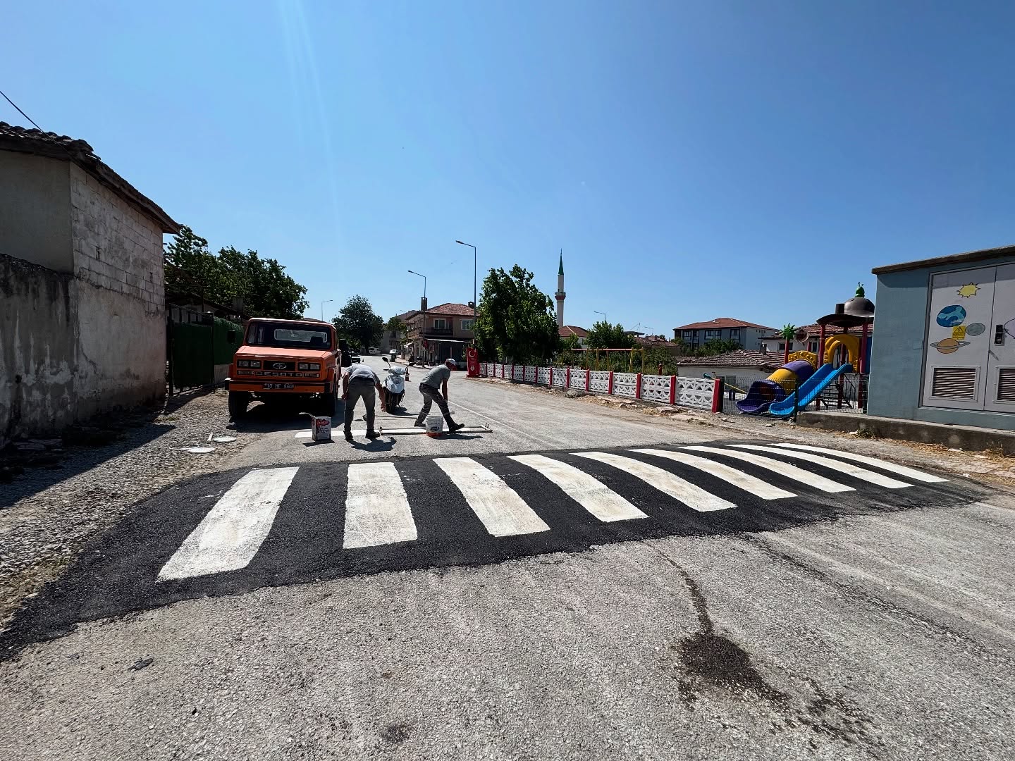 İvrindi Belediyesi Mahallelerde Kapsamlı Çalışmalar Yürüttü