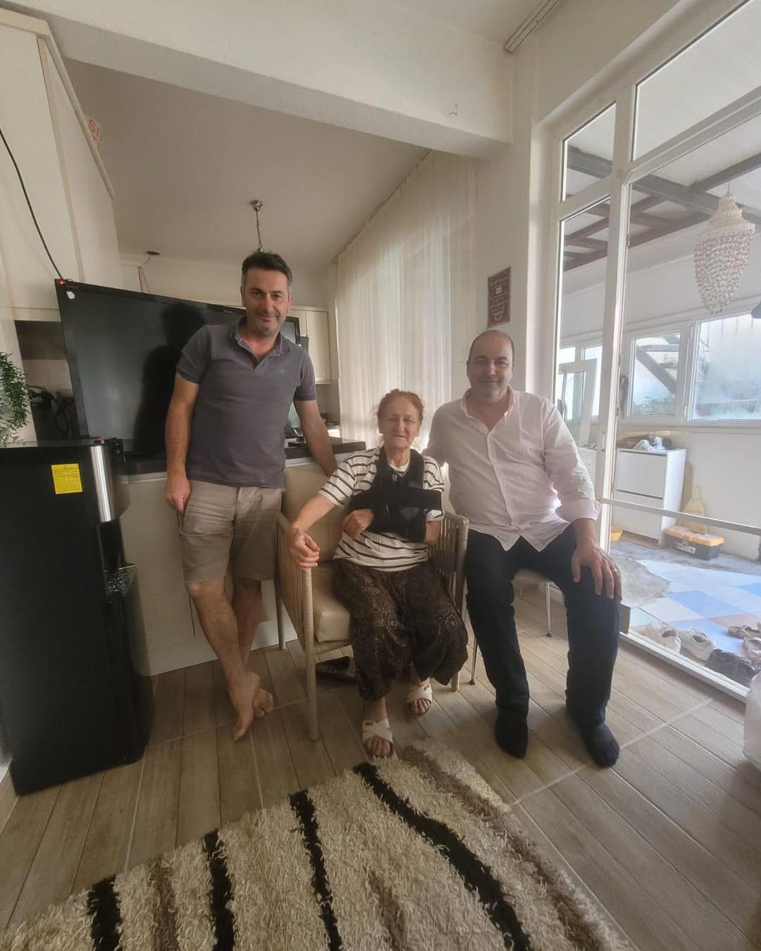 Marmara Adalar Belediyesi Temsilcileri Hastaları Ziyaret Etti