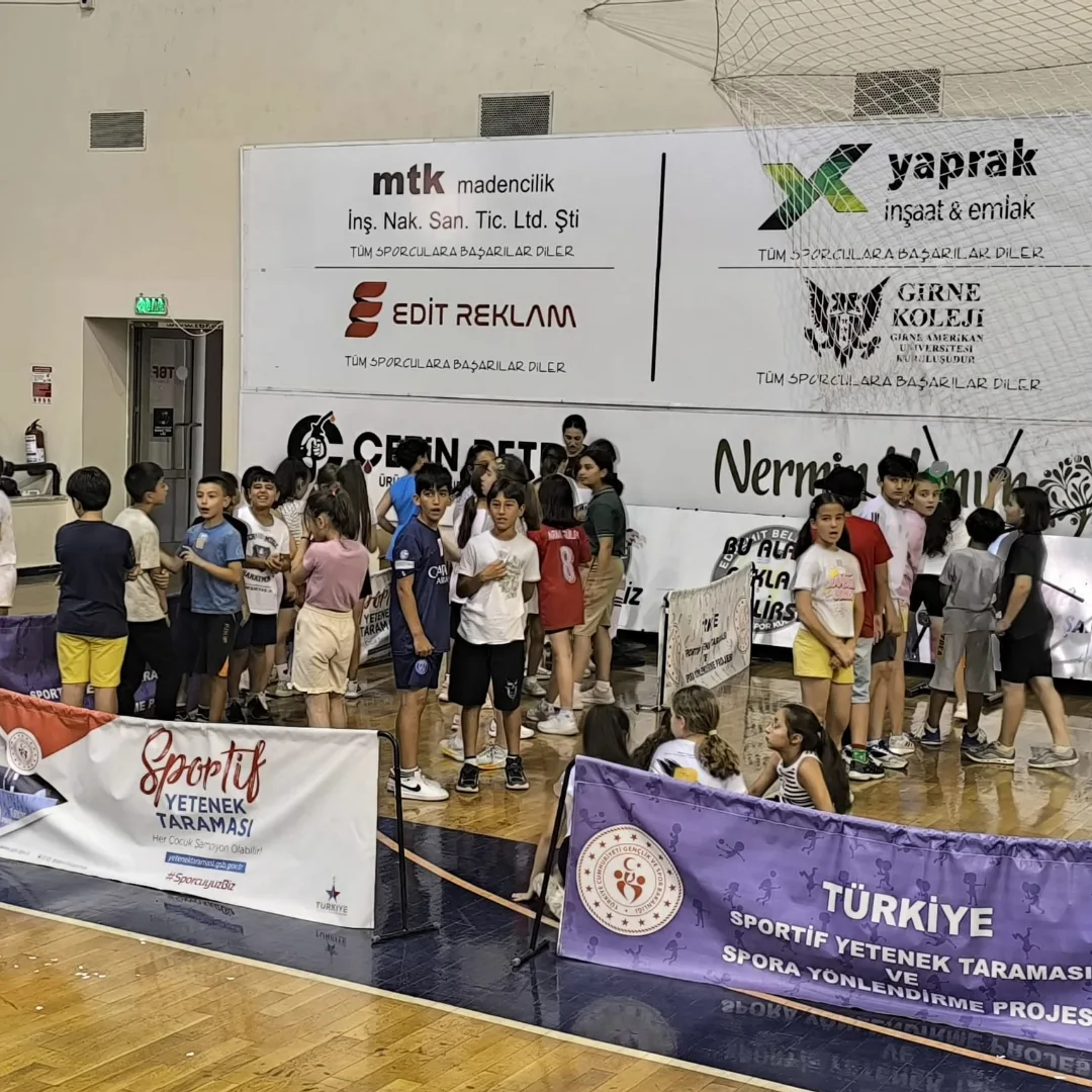 Edremit'te Türkiye Sportif Yetenek Taraması ile Geleceğin Sporcuları Keşfediliyor