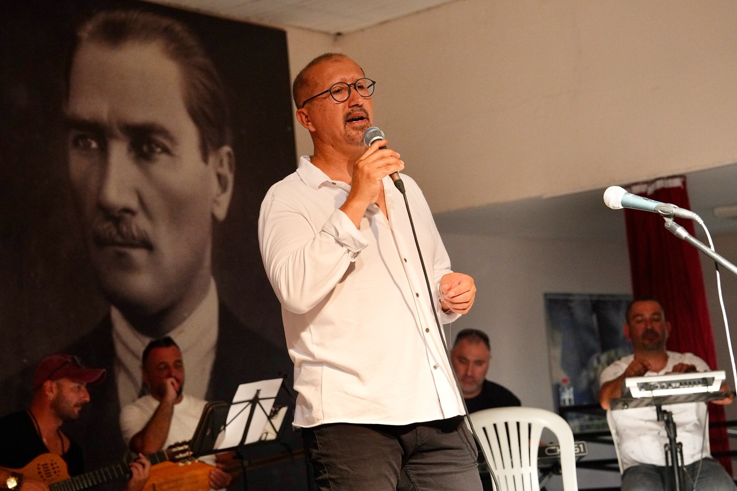 Burhaniye BİLSEM Öğrencileri Yıl Sonu Konseriyle Sahne Aldı