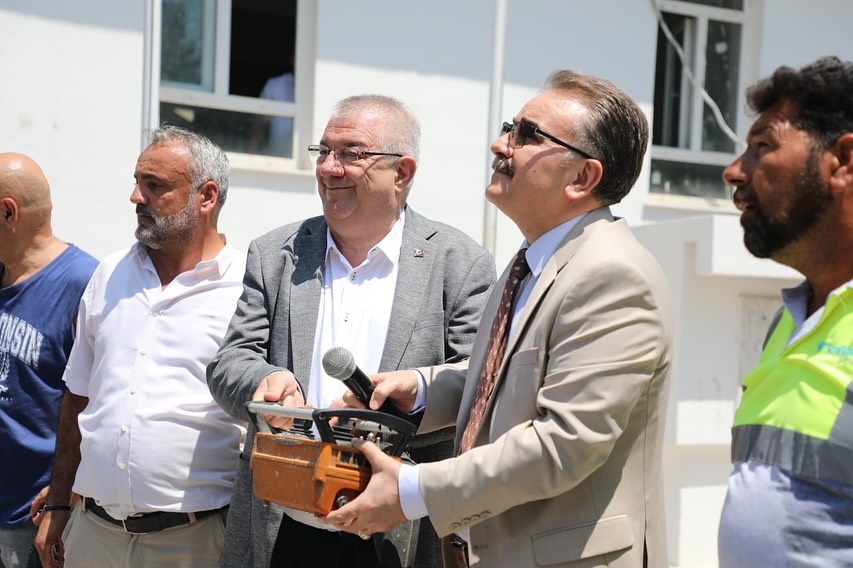 Edremit'te Yeni Sağlık Ocağı İçin Temel Atıldı