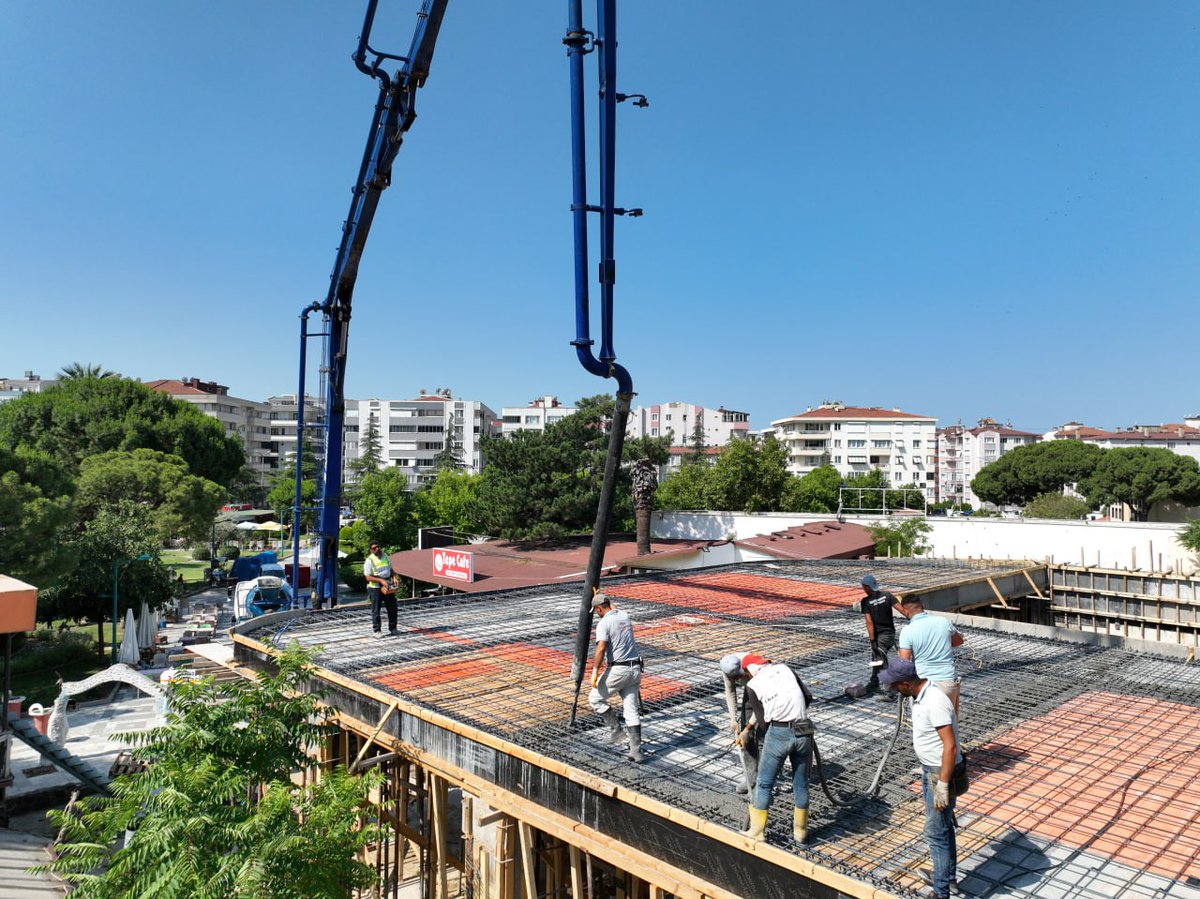 Edremit Kent Lokantası İnşaatı Hızla İlerliyor