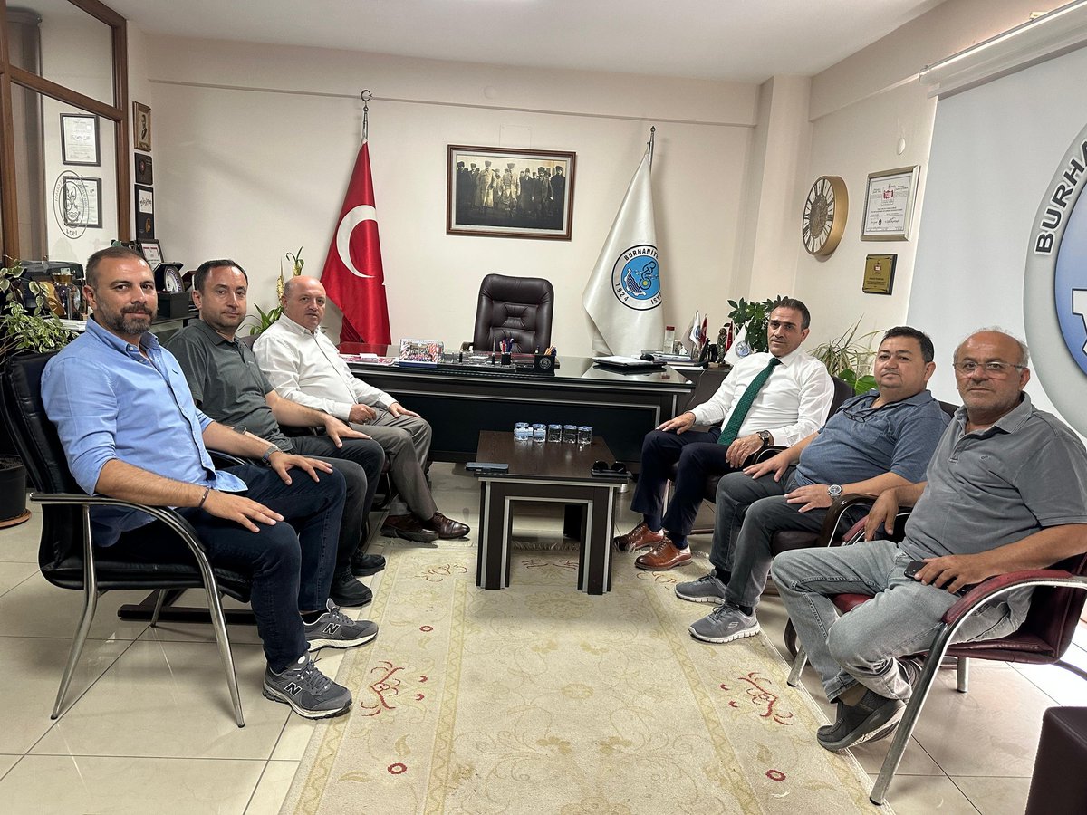 Burhaniye Kaymakamı İlyas Memiş Görevinden Ayrıldı, Vedalaşma Ziyaretleri Gerçekleştirdi