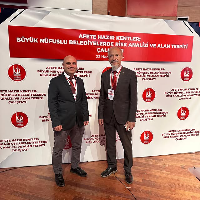 Altıeylül Belediyesi, Afet Yönetimi Çalıştayı'na Katıldı