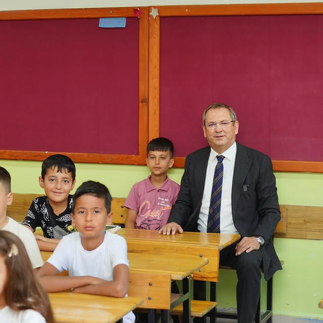 Ayvalık Belediye Başkanı Ergin, Ali Çetinkaya İlkokulu Öğrencisi Muhammed'in Davetine Katıldı