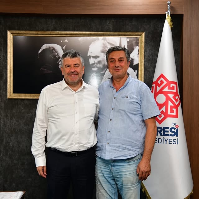 Karesi Belediyesi Ahmet Yolasığmaz'ı Ağırladı