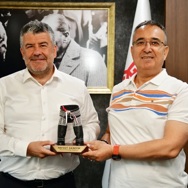 Karesi Belediyesi, Güreş Yorumcusu Bülent Yağcı'yı Ağırladı