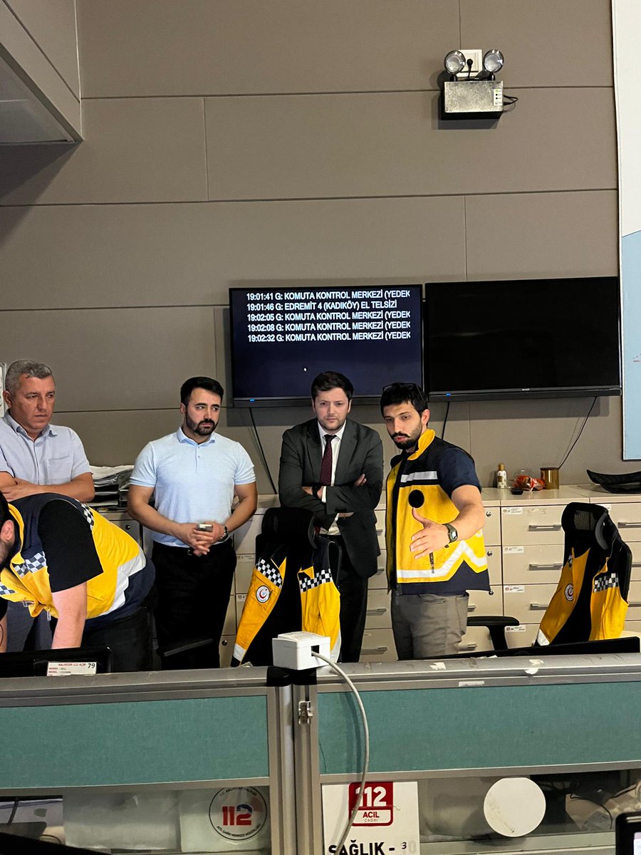 Balıkesir İl Sağlık Müdürü, 112 KKM'yi Ziyaret Etti