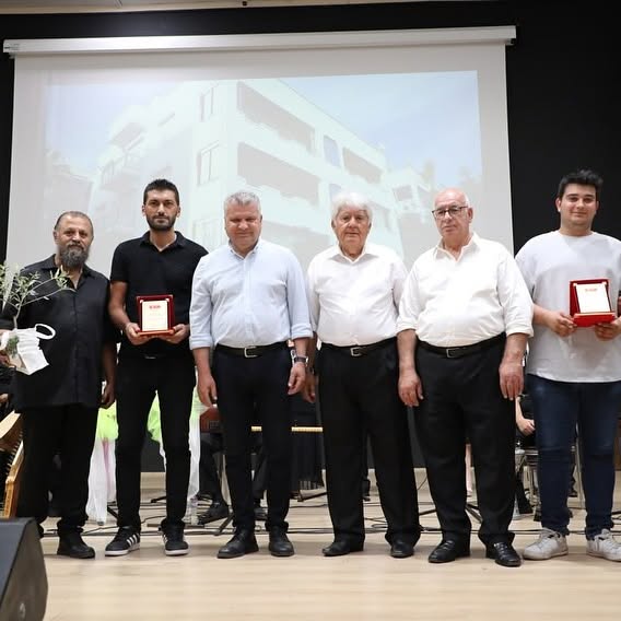 Edremit'te Türkü Dostları Konseri Coşkuyla Gerçekleşti