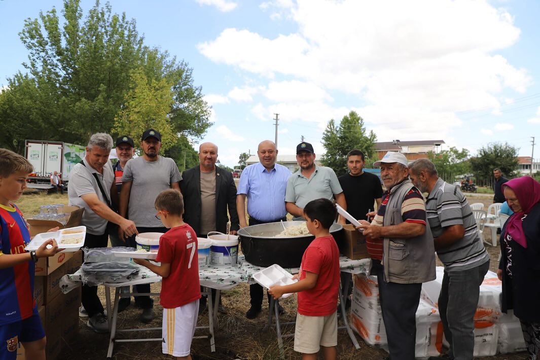 Gönen Belediye Başkanı Palaz Hasanbey Mahalle Hayrına Katıldı