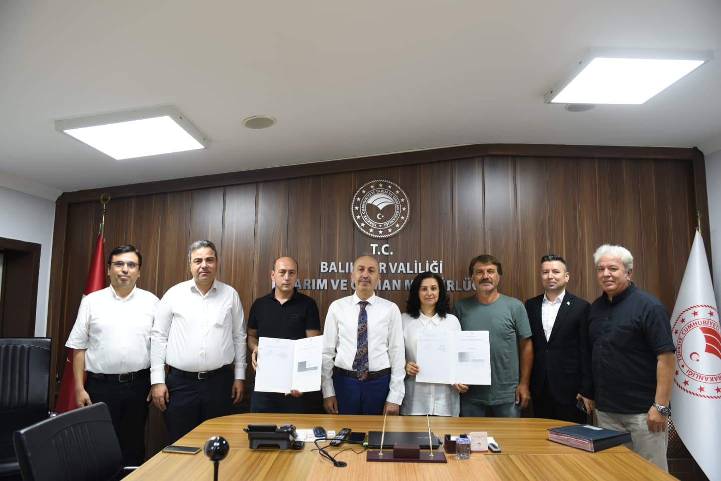 Balıkesir'de Toplu Basınçlı Sulama Tesisi Hibe Destekleri Üreticilere Sunuldu