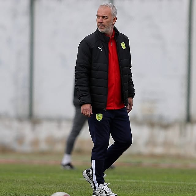 1966 Edremitspor Üç Maçta Üç Galibiyet Elde Etti