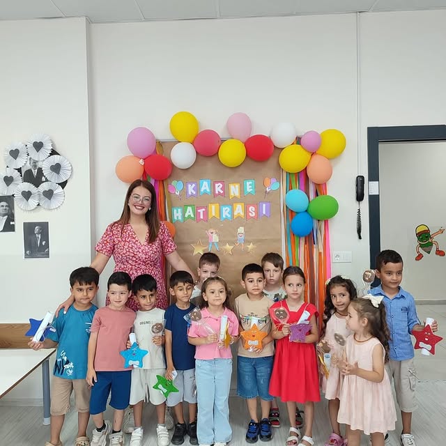 Burhaniye İlçe Milli Eğitim Müdürlüğü Eylülde Sağlıkla Kavuşmak Üzere İyi Tatiller Diledi