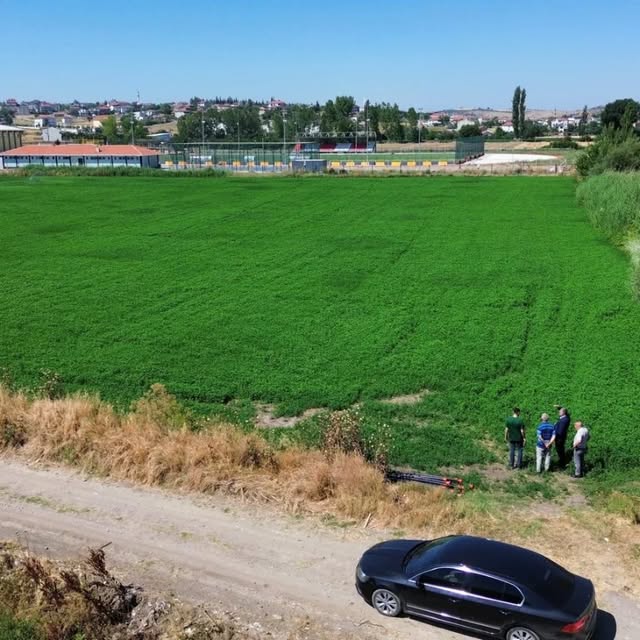 Kepsut Belediyesi 220 Dönümlük Buğday Hasadına Başladı