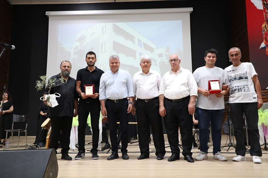 Edremit'te Türkü Dostları Konseri Coşkuyla Tamamlandı