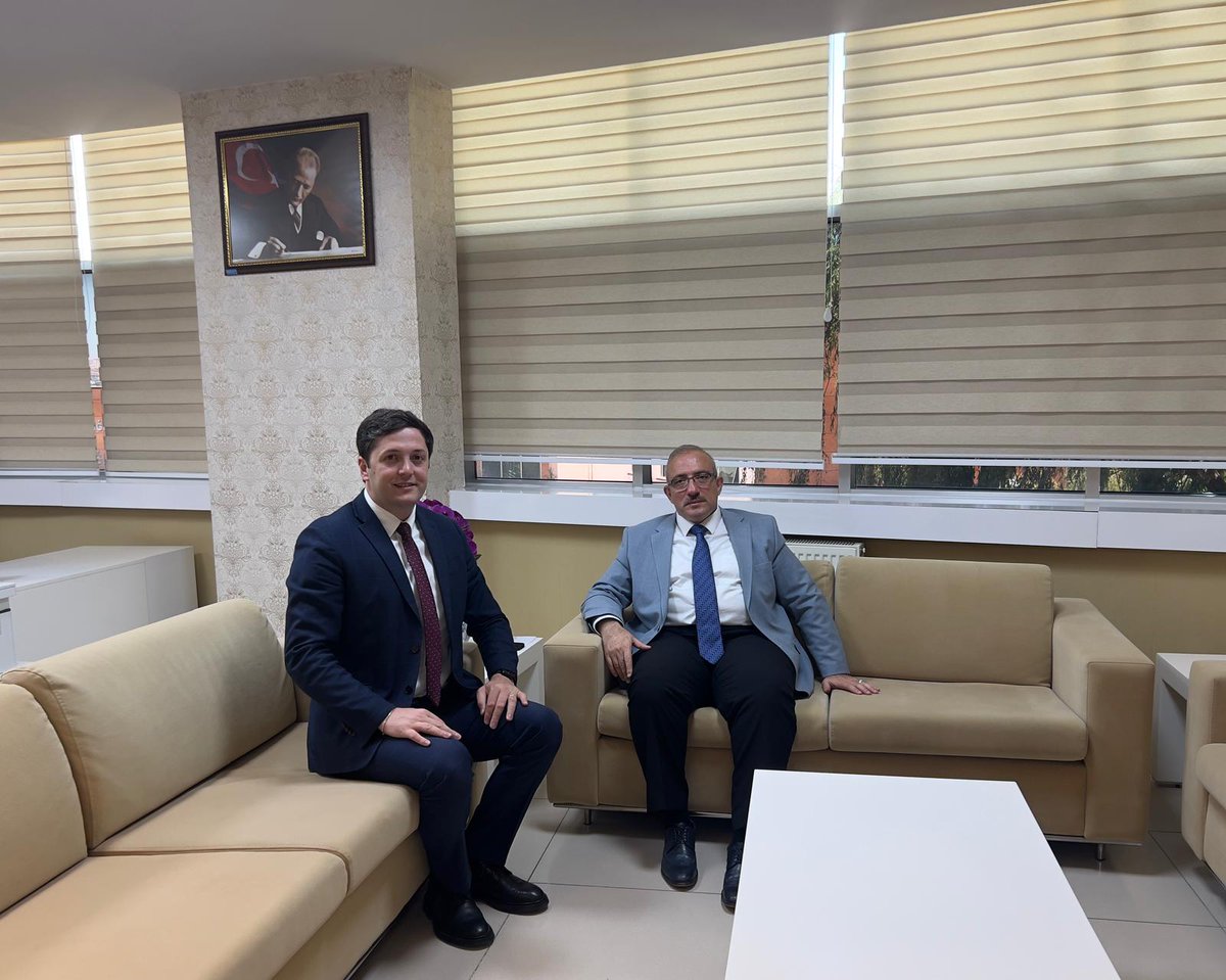 Balıkesir İl Sağlık Müdürlüğüne Yeni Atama: Vali Yardımcısı Karaman Ziyarette Bulundu