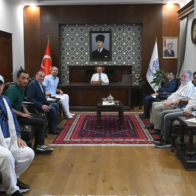 Balıkesir Valisi Ustaoğlu'na Ziyaret